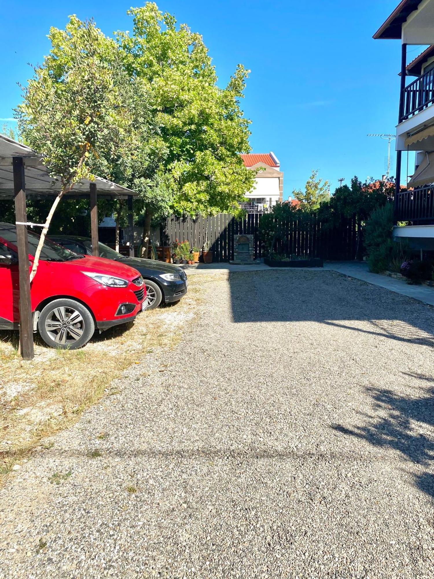 Georgoudi Apartments Nikíti Eksteriør bilde